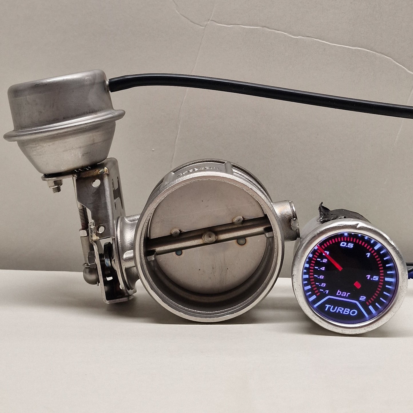 BOOST Products Exhaust Cutout Valve 76mm (3.0") - Vacuum controlled - CLOSING